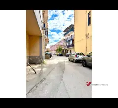 Appartamenti in Vendita - Appartamento in vendita in via carlo e nello rosselli