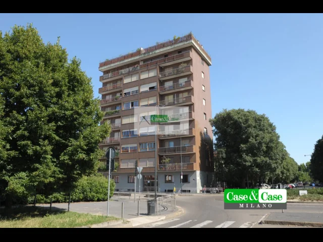 Dezza piazza po bilocale ristrutturato