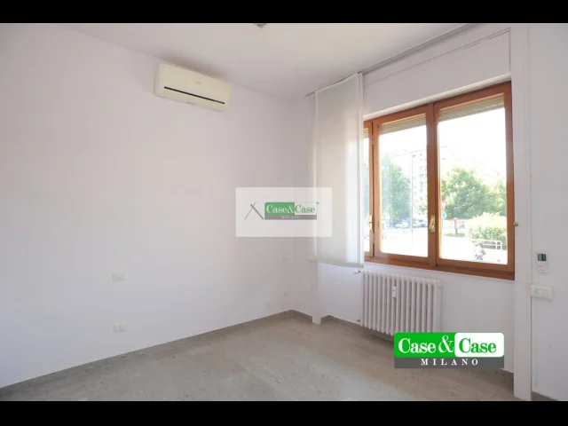 Appartamenti in Vendita - Dezza piazza po bilocale ristrutturato