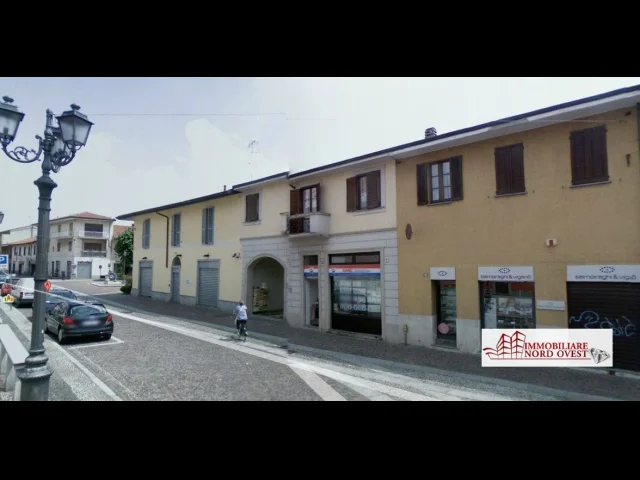 Appartamenti in Vendita - Ampio ufficio ad arluno centro