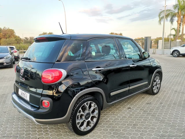 Auto - Fiat 500l 1.3 mjt 85 cv dualogic trekking