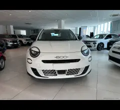 Fiat 600 hybrid 110 cv dct mhev