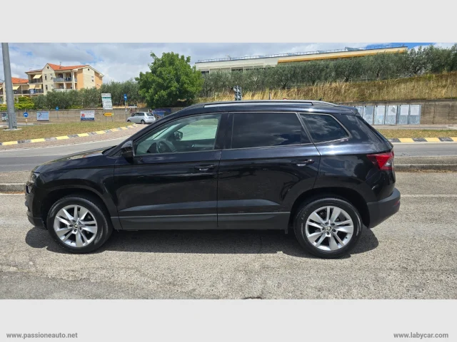 Auto - Skoda karoq 2.0 tdi evo scr 115 cv style
