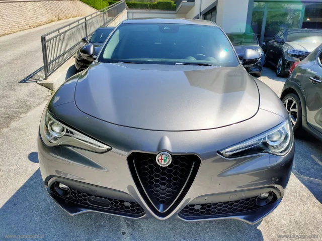 Auto - Alfa romeo stelvio 2.2 t.diesel 190cv at8 q4 sprint