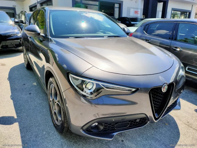 Auto - Alfa romeo stelvio 2.2 t.diesel 190cv at8 q4 sprint