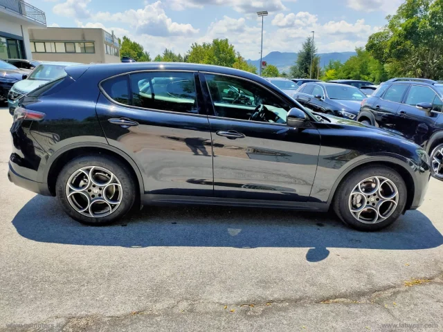 Auto - Alfa romeo stelvio 2.2 t.d. 160cv at8 rwd sprint