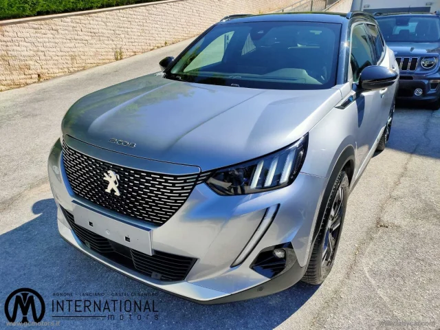 Peugeot e-2008 electric 136 cv gt