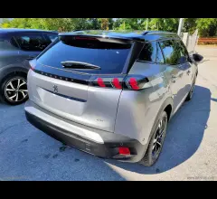 Auto - Peugeot e-2008 electric 136 cv gt