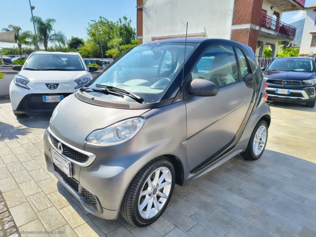 Auto - Smart fortwo 1000 52 kw mhd coupé passion