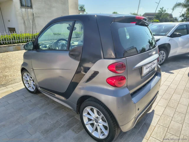 Auto - Smart fortwo 1000 52 kw mhd coupé passion