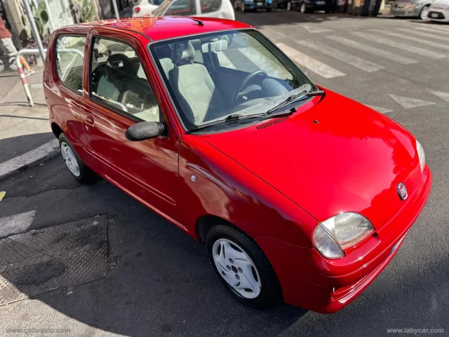 Auto - Fiat 600 1.1