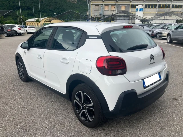 Auto - Citroen c3 puretech 83 s&s you