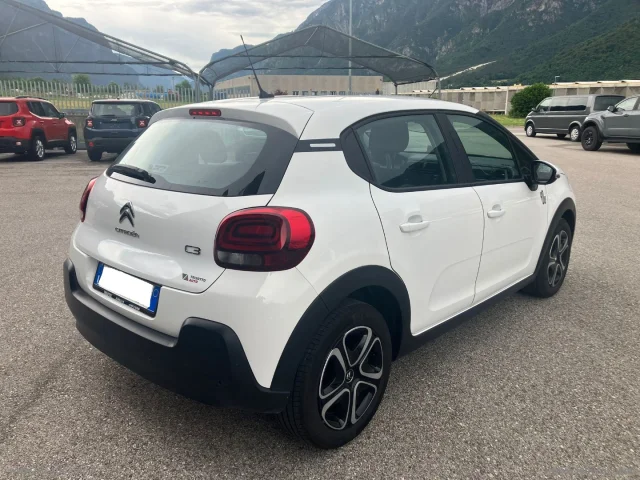 Auto - Citroen c3 puretech 83 s&s you
