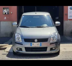 Auto - Suzuki swift 1.3 5p.