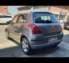 Auto - Suzuki swift 1.3 5p.