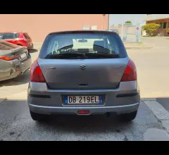 Auto - Suzuki swift 1.3 5p.