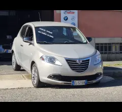 Lancia ypsilon 0.9 t.air 85 cv 5p. s&s