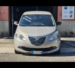 Auto - Lancia ypsilon 0.9 t.air 85 cv 5p. s&s