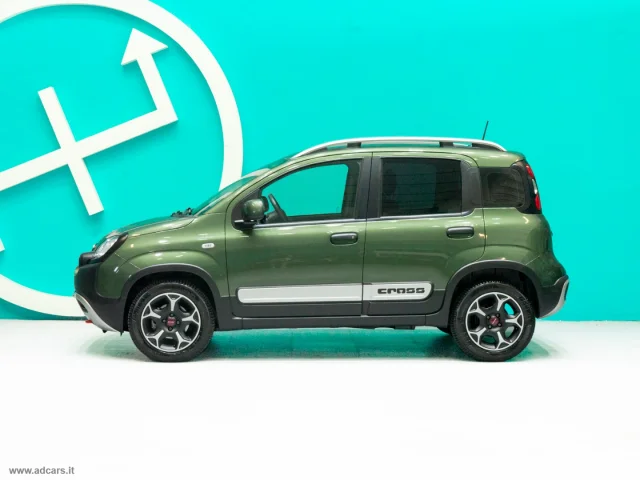 Auto - Fiat panda cross 1.0 firefly s&s hybrid
