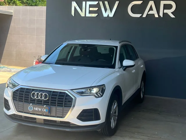 Auto - Audi q3 35 tdi s tronic business