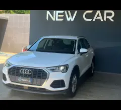 Auto - Audi q3 35 tdi s tronic business