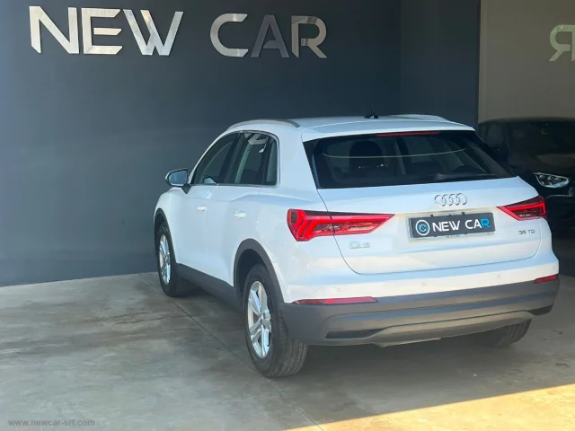 Auto - Audi q3 35 tdi s tronic business