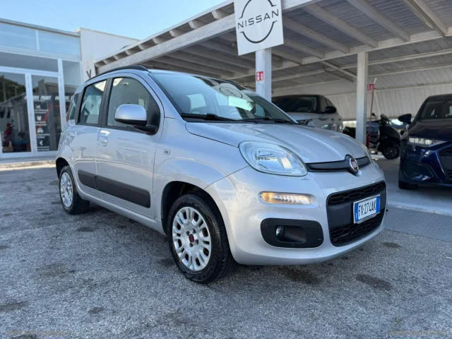 Auto - Fiat panda 1.2 lounge