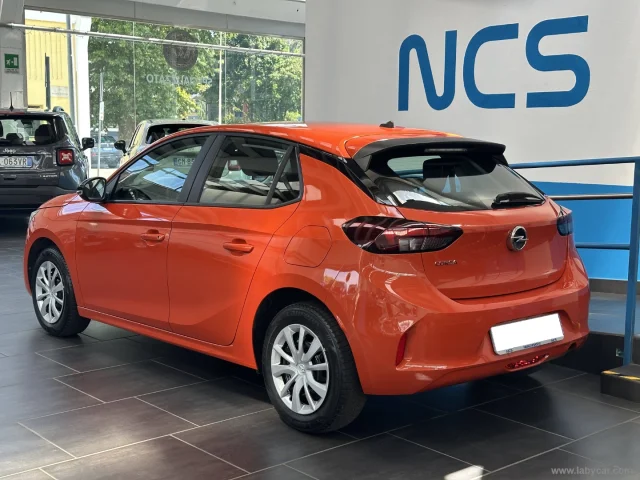 Auto - Opel corsa 1.2 edition