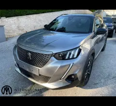 Peugeot e-2008 electric 136 cv gt