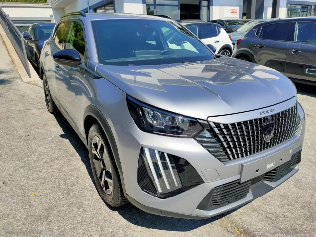 Auto - Peugeot 2008 puretech 100 s&s allure