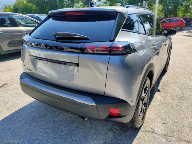 Auto - Peugeot 2008 puretech 100 s&s allure