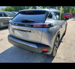 Auto - Peugeot 2008 puretech 100 s&s allure