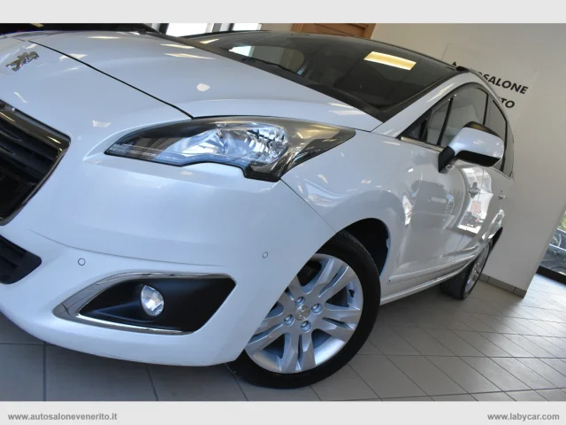 Auto - Peugeot 5008 bluehdi 120 s&s allure