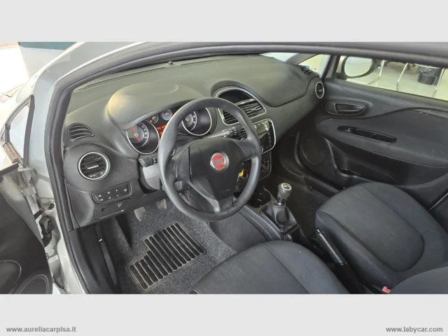 Auto - Fiat punto 1.4 8v 5p. easypower street