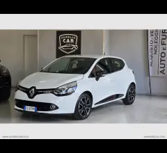Auto - Renault clio tce 12v 90 cv s&s 5p. energy intens