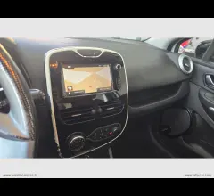 Auto - Renault clio tce 12v 90 cv s&s 5p. energy intens