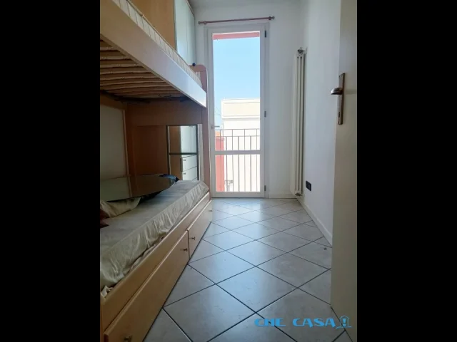 Appartamenti in Vendita - Trilocale ultimo piano con terra abitabile e posto auto