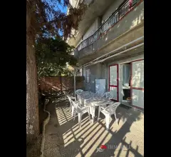 Appartamenti in Vendita - Appartamento con spazioso cortile in via rumbolo