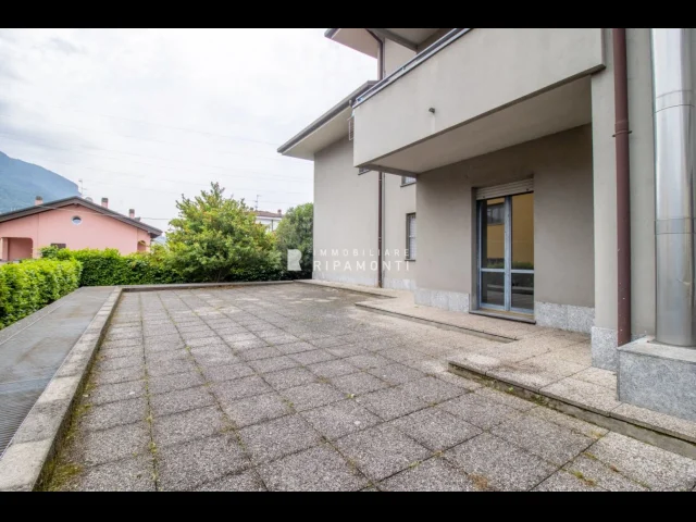 Appartamenti in Vendita - Trilocale a lecco