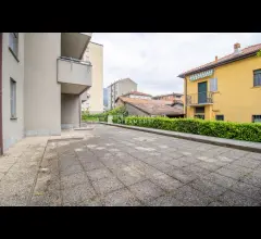 Appartamenti in Vendita - Trilocale a lecco