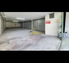 Appartamenti in Vendita - Sanremo garage comodo, ampio e con cancello elettrico