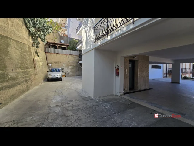 Appartamenti in Vendita - Bivani con posto auto via isarco