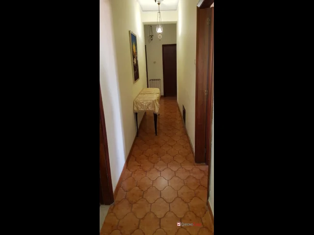 Appartamenti in Vendita - Via placida,3 camere per studenti/impiegati,uso transitorio