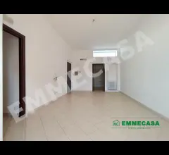 Indipendente, ristrutturato con terrazzo di proprietà