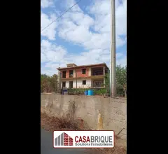 Appartamenti in Vendita - Struttura grezza panoramica con giardino, vista mare e monti