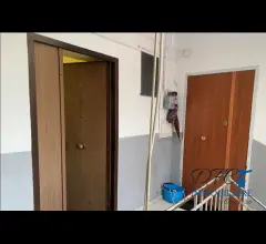 Appartamenti in Vendita - Asta appartamentino con balcone