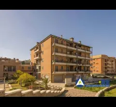 Abitazione di tipo civile - via fraine, 28, 00132 roma rm, italia