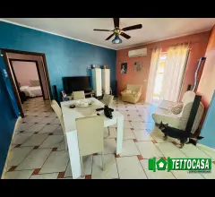 Appartamenti in Vendita - Fantastico quattro vani con box e terrazzo