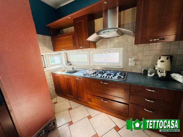 Appartamenti in Vendita - Fantastico quattro vani con box e terrazzo