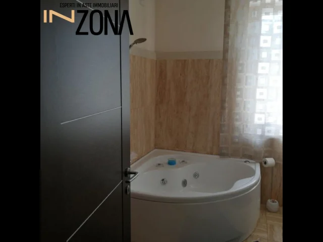Appartamenti in Vendita - Abitazione - via vestina, 432, 65015 montesilvano